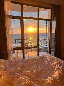 Guest House By the Sea - 4