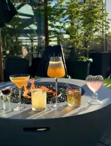 V&Rooftop lounge - 18