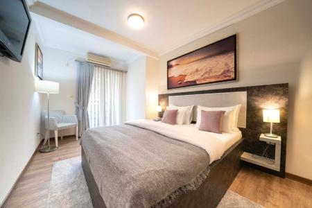 Boutique Momentum by Aycon - 45