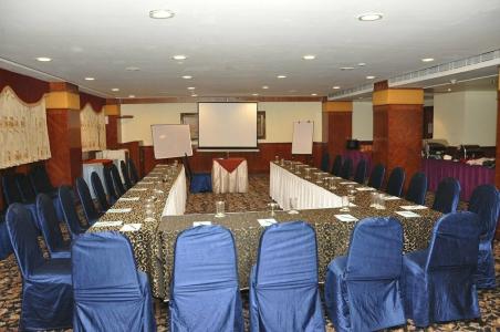 Quality Inn Sabari Grand - 43