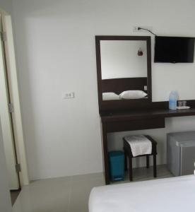 Sunshine Hostel - 26