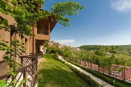 PANORAMA - 1