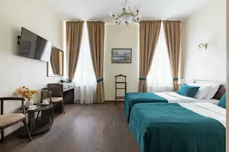 Соната на Владимирской площади - 2