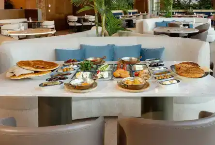 DoubleTree by Hilton Van - 47