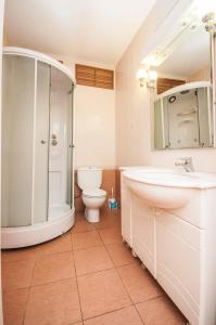 Odeon Guest House - 7