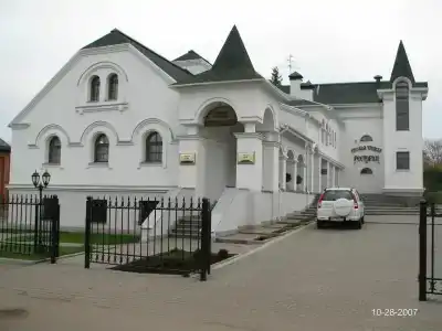 Кремлевский - 63