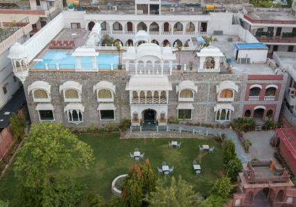 Rajasthan Palace Jalpur - 25