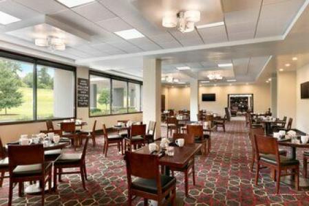 Four Points by Sheraton Raleigh North - 25