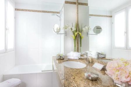 Dauphine Saint Germain - 23