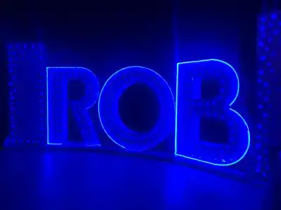 Robinson Camyuva - Adults Only - 45