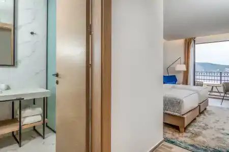 Lazure and Marina - 27