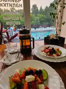 Gostinichnyij Kompleks 7 I Ya - 12