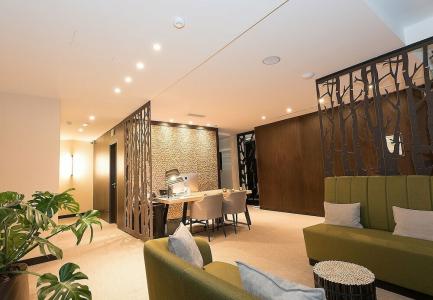 Omid Boutique - 37