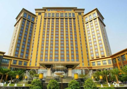 Wyndham Grand Plaza Royale Palace - 43