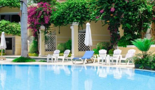 Paradise Inn Beach Resort - 3