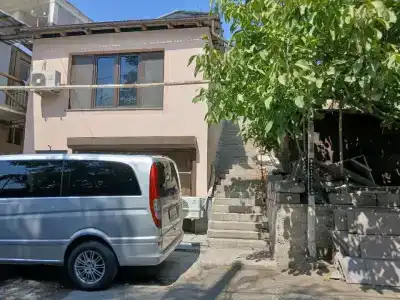 Art Guest House In Kaskad Guest House - 4