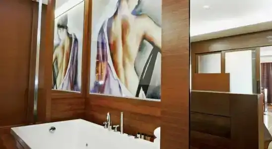 Ramada by Wyndham - 49