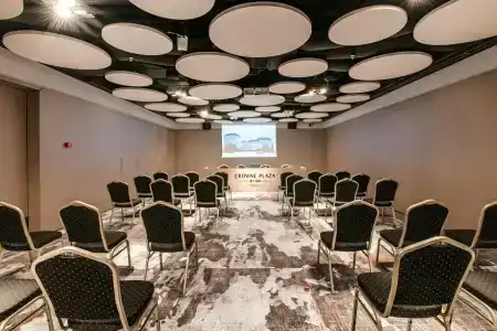 Crowne Plaza PODGORICA by IHG - 42