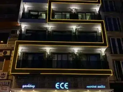 Ece Marina Suit - 24