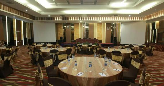 Grand Tjokro Yogyakarta - 27