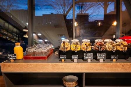 Courtyard by Marriott Vilnius City Center - 52