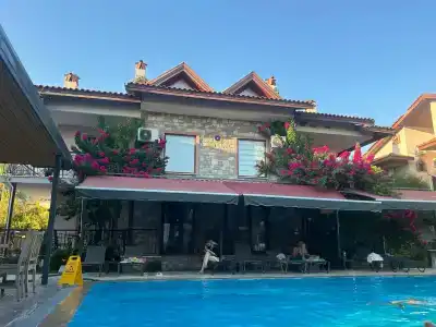 Vira Apart & Suits - 12