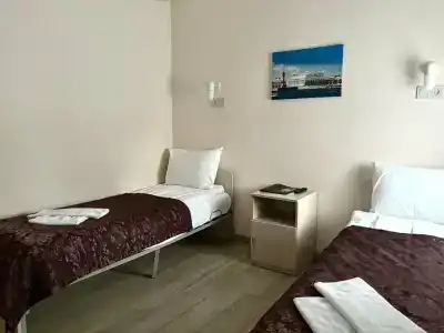 Democrat on Fontanka 104 2K - 12