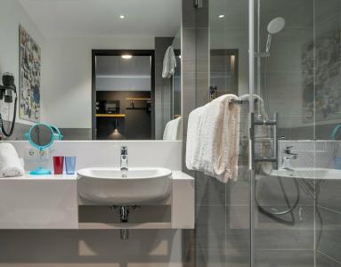 Holiday Inn - the niu, FURY ASCHHEIM MESSE by IHG - 37