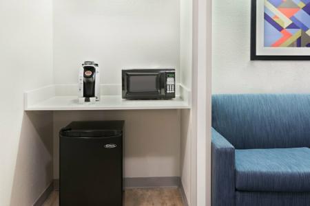 Holiday Inn Express & Suites NEAREST UNIVERSAL ORLANDO by IHG - 28