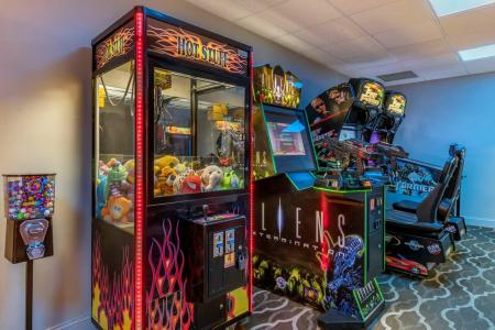 Comfort Suites Maingate East - 50