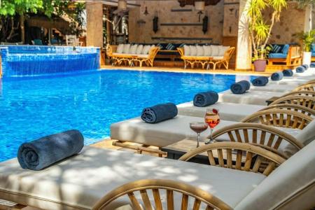 Elixir Boutique - 31