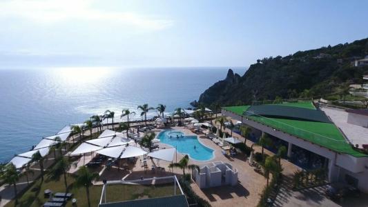 Blue Bay Resort - 28