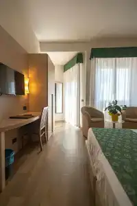 Esperia - 29