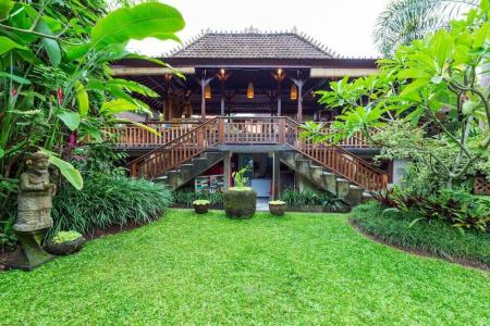 Meruhdani Boutique Ubud - 9