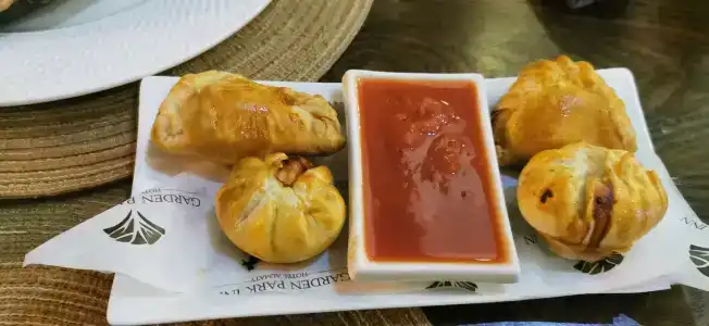 Garden Park Inn - 71