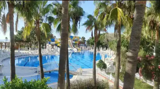 Mira Meridia Beach Resort - 47