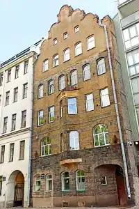 Таврическая - 85