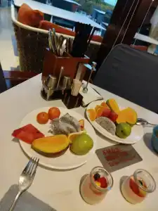 Grand Hyatt Shanghai - 10