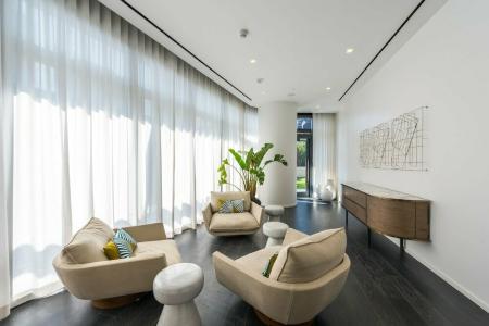 SLS Lux Brickell - 27