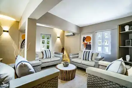 Manzara Boutique - 44