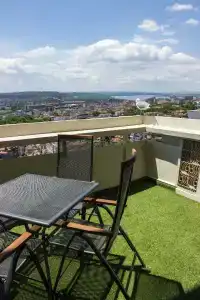 & Casino Cherno More - 10