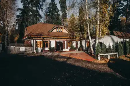 Goosi-Lebedi Wellness Centre - 1