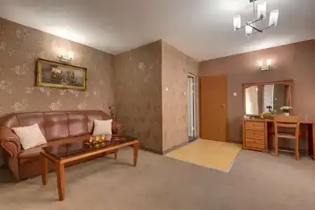 Family Prestige - 4
