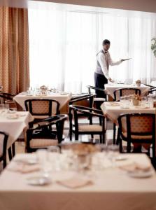 VIP Executive Suites do Marques - 20