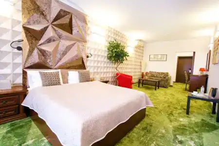 Petrovskij Passazh - 1