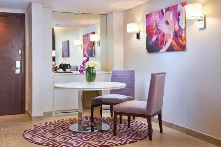 Mercure Dubai Barsha Heights Suites And Apartments - 75