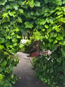 Aghrougolok Hostel - 14