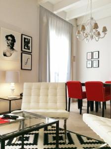 Re Federico Boutique - 34
