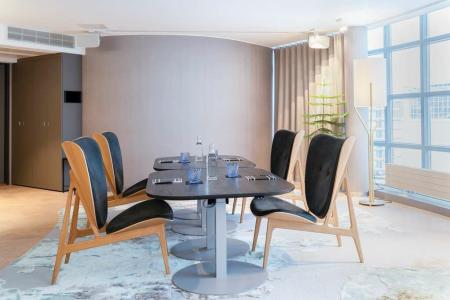 Radisson Blu Royal, - 29