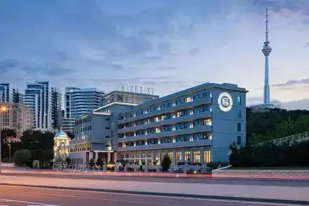 Sheraton Baku Intourist - 1